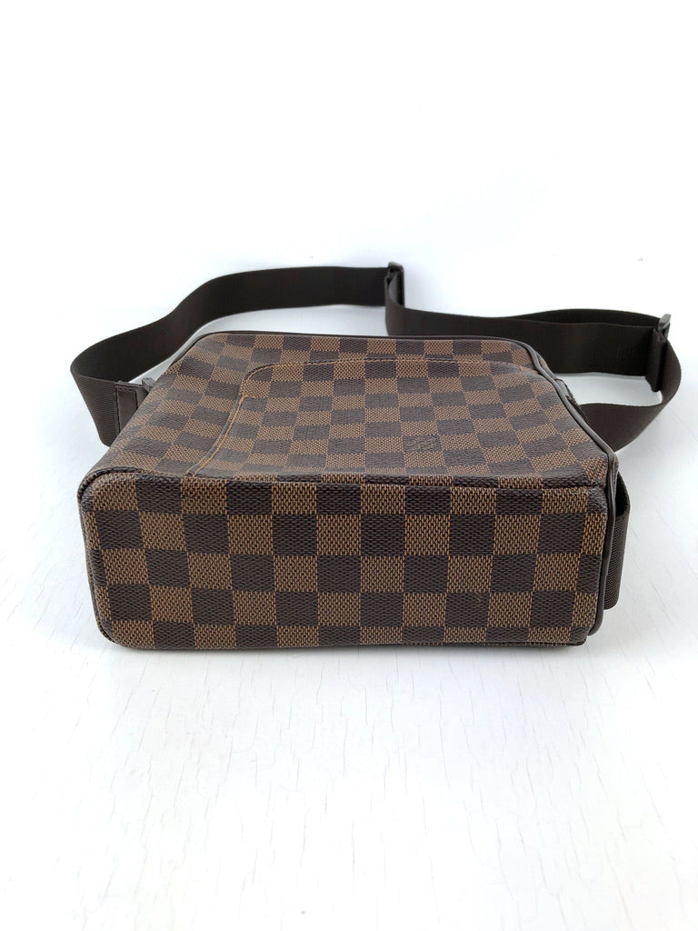 Louis Vuitton Damier Crossbody Bag