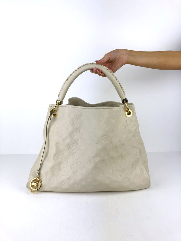 Louis Vuitton Artsy MM Taske