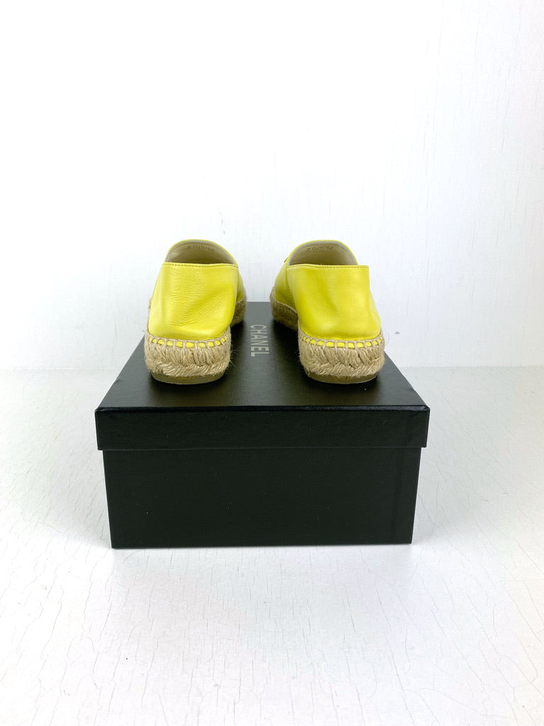 Chanel Espadrille - Str 38 - (Nypris Ca 6.700 Kr)