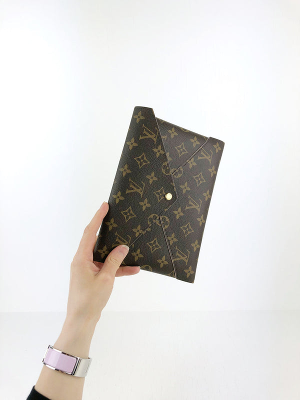 Louis Vuitton Large Kirigami Pochette Monogram - Clutch
