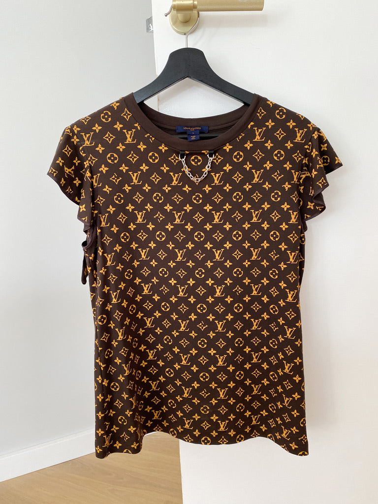 Louis Vuitton Escale Printed Luxery T-Shirt - Passer Ca Str S/Lille M (Oprindeligt Str L, Men Lille I Størrelsen)