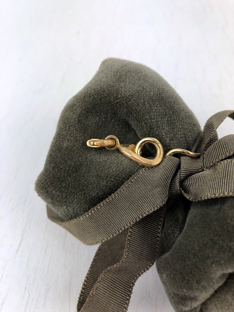 Ole Lynggaard Snakes Sweet Drop Charm/Vedhæng  - 18 Karat Guld Med Diamanter