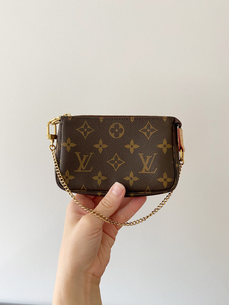 Louis Vuitton Monogram Mini Pochette Taske