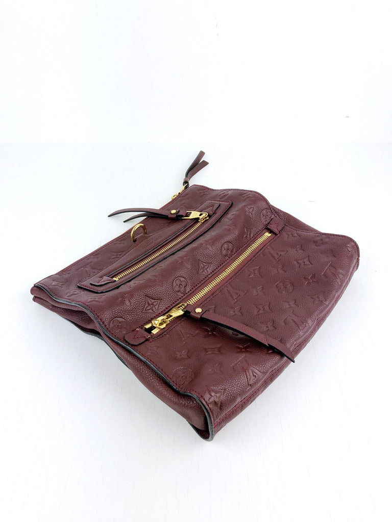 Louis Vuitton Petillante Clutch