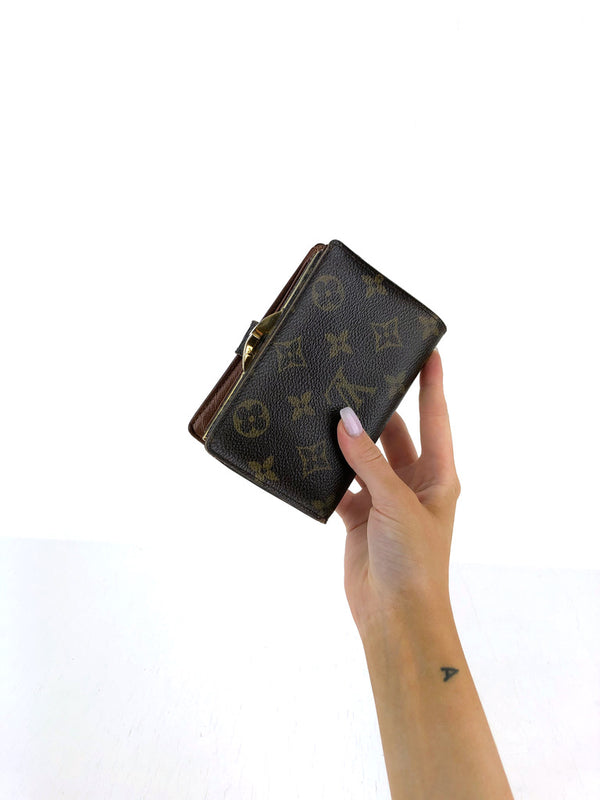Louis Vuitton Monogram Pung