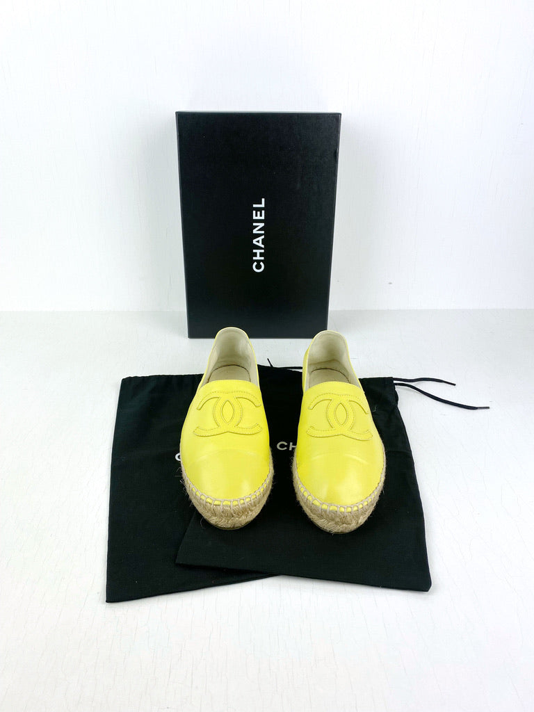 Chanel Espadrille - Str 38 - (Nypris Ca 6.700 Kr)