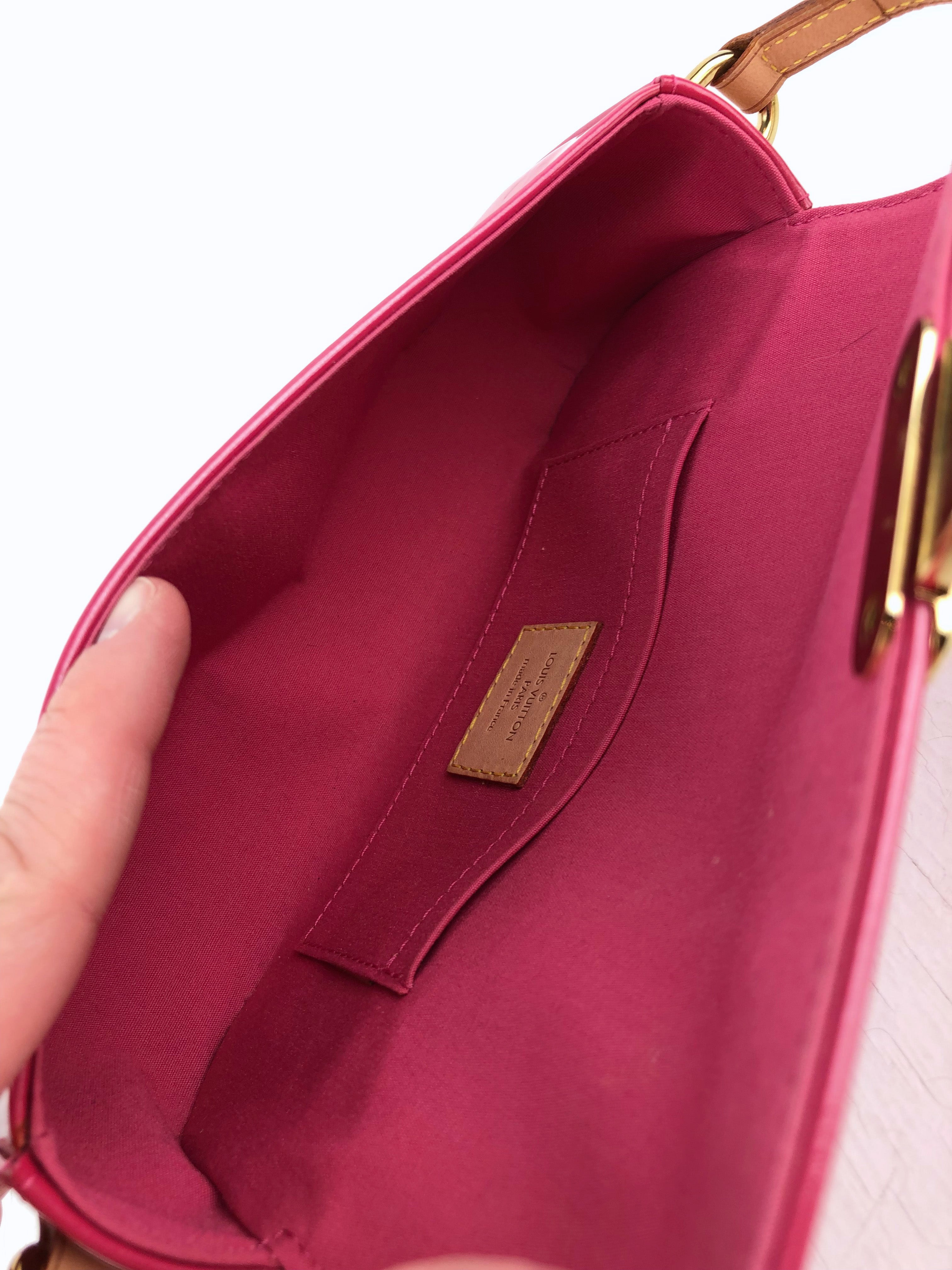 Louis Vuitton Lille Skulertaske - Pink Lak (Lexington)