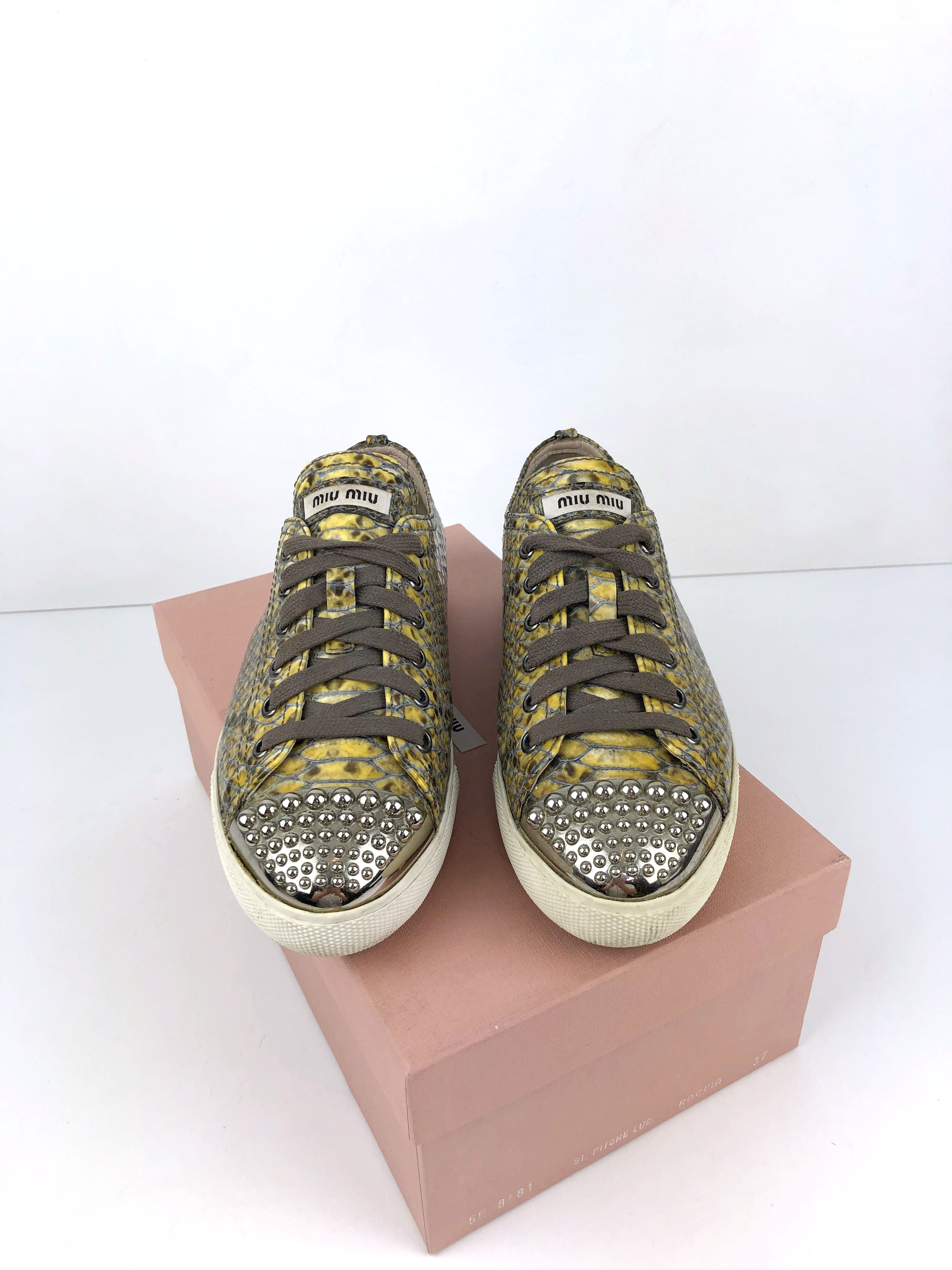 Miu Miu Sneakers - Str 37