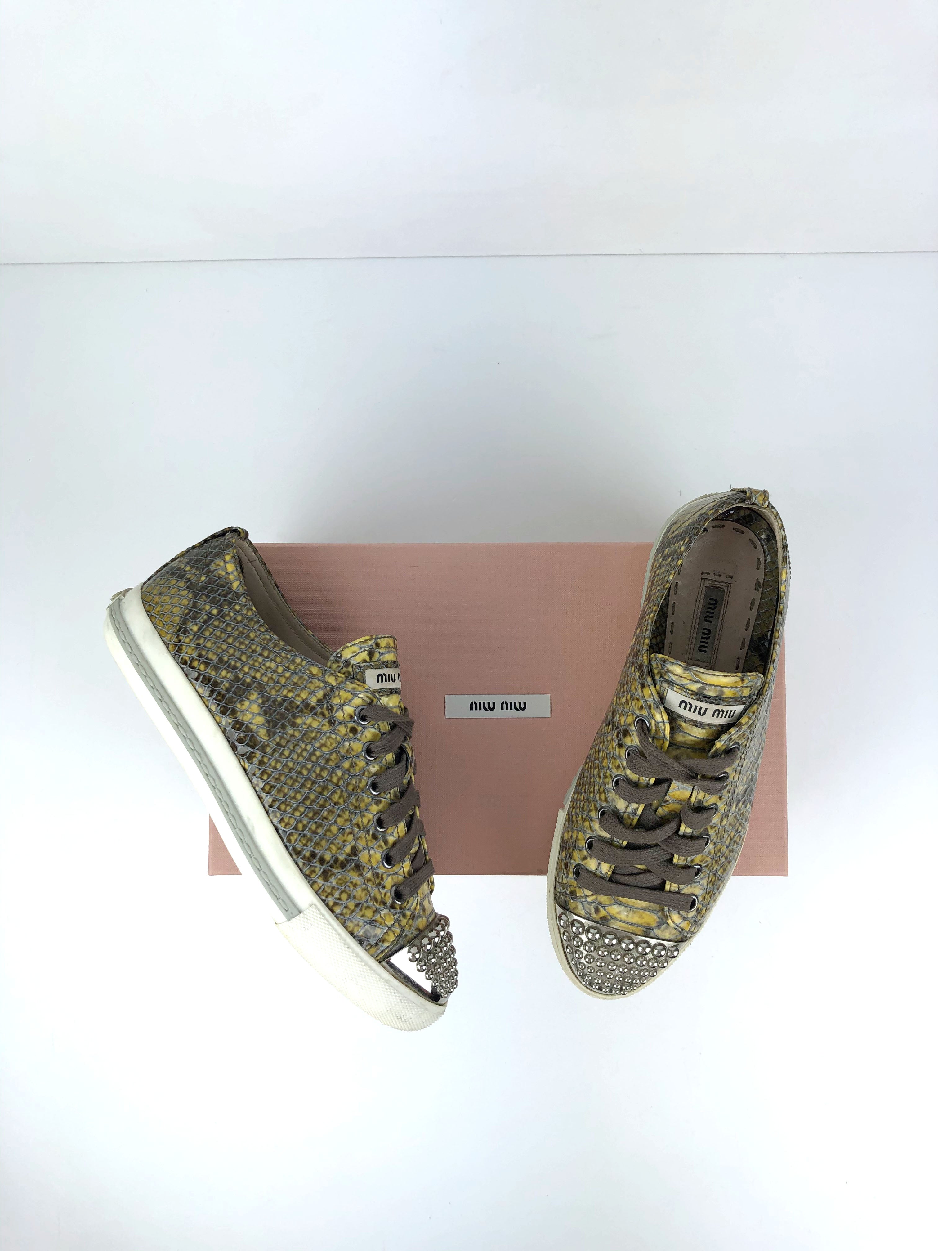 Miu Miu Sneakers - Str 37