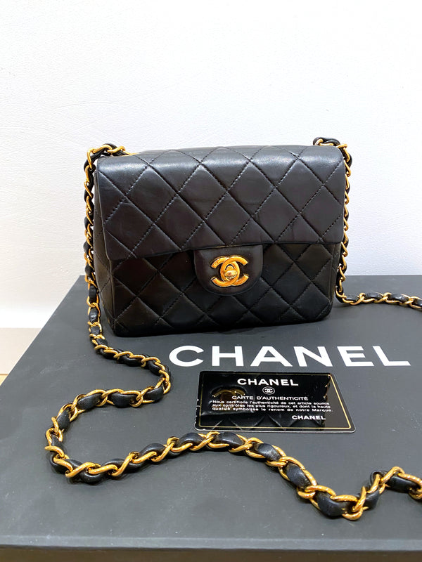 Chanel Mini Flap Bag Vintage - Sort Med Guldhardware